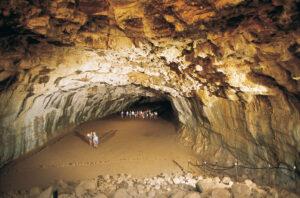 Пещеры Ундара